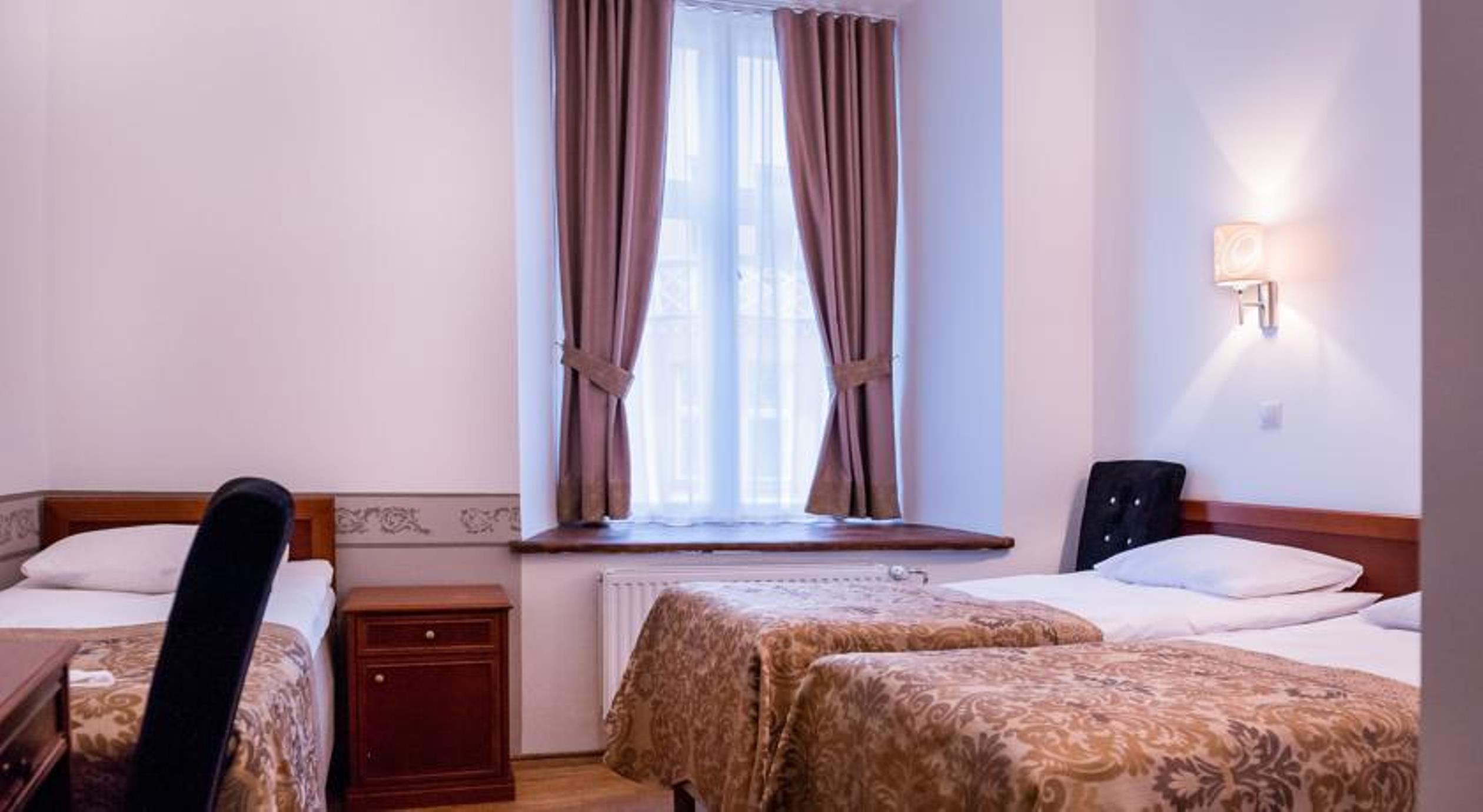 Hotel Three Crowns Residents à Tallinn Extérieur photo