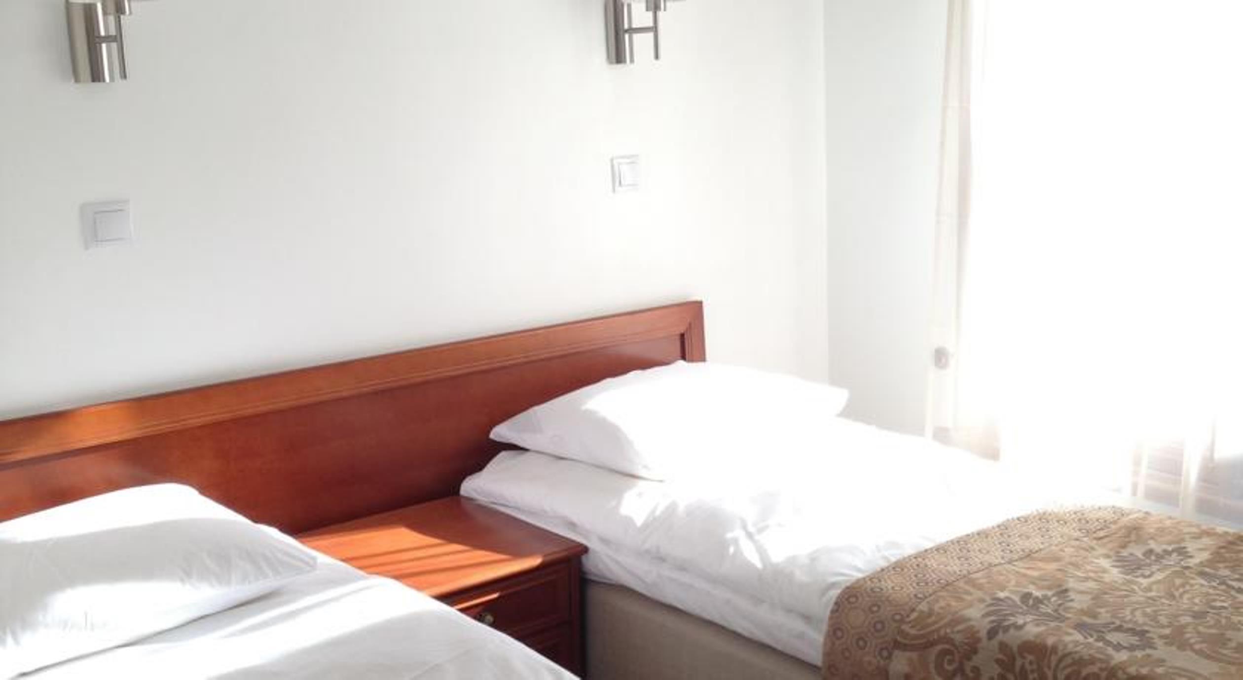 Hotel Three Crowns Residents à Tallinn Extérieur photo